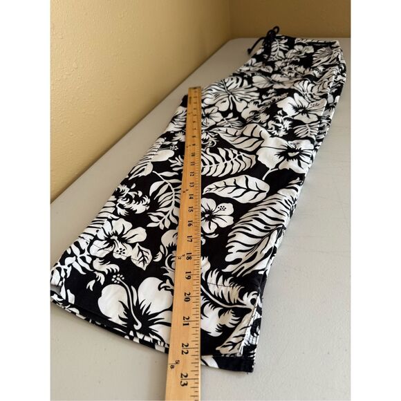 LAUREN RALPH LAUREN Women Black White Floral Cotton Cropped Pants SZ 10 - Picture 10 of 10